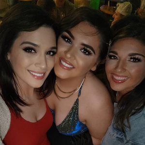 Meet your Posher, Candace